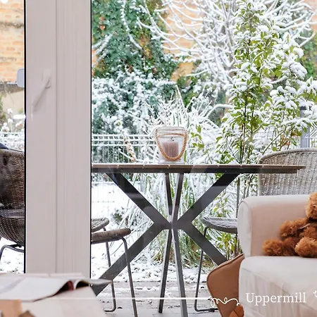 Appartement Uppermill #3