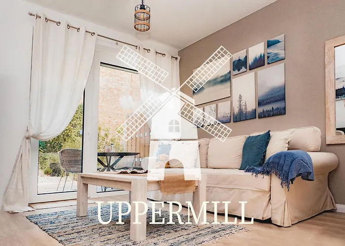 Uppermill #3 아파트 *